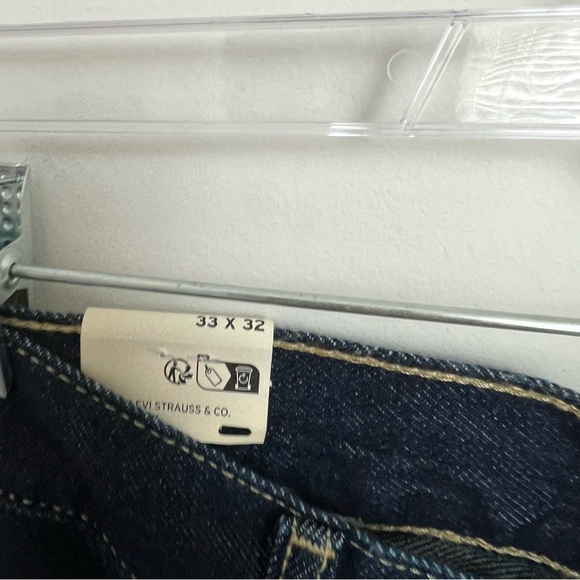 NEW Levi's Super Baggy Barrel Leg Blue Jeans in Dark Wash Women's 33 - Picture 9 of 13